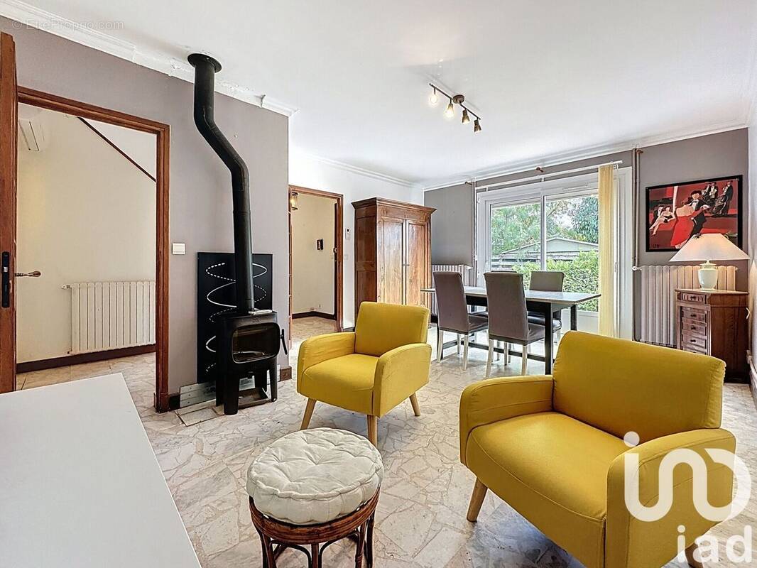 Photo 1 - Maison à VILLEMOUSTAUSSOU