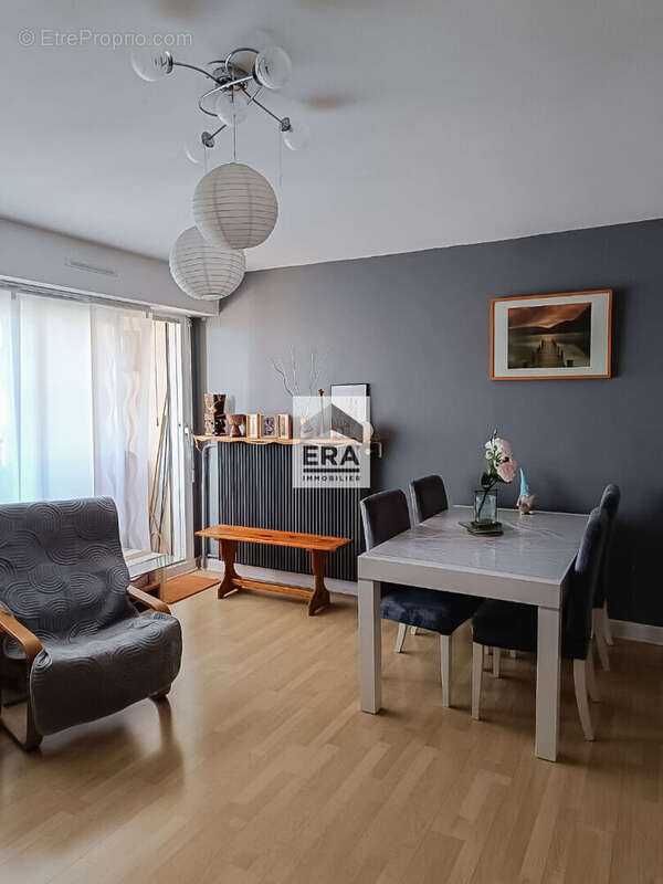 Appartement à VITRY-SUR-SEINE