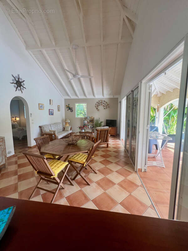 Maison à SAINT-FRANCOIS