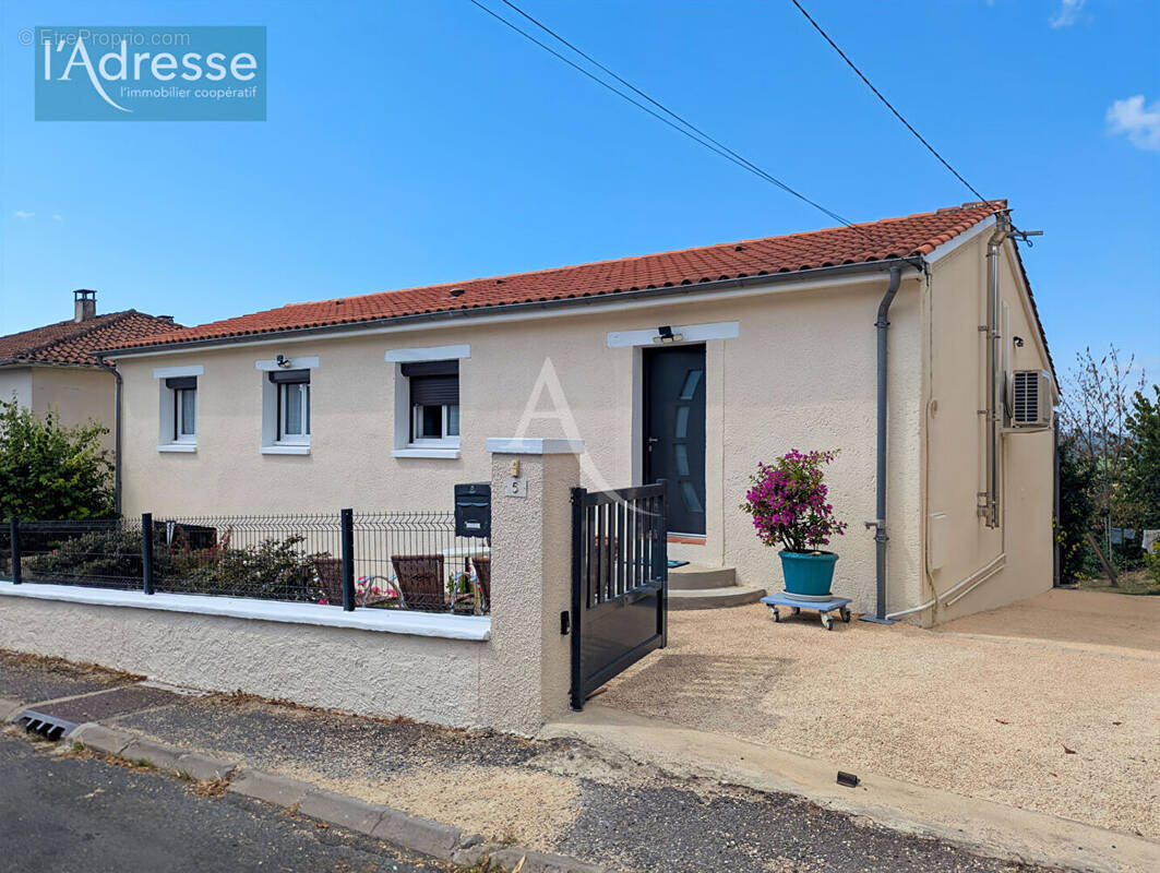 Maison à PUY-L'EVEQUE