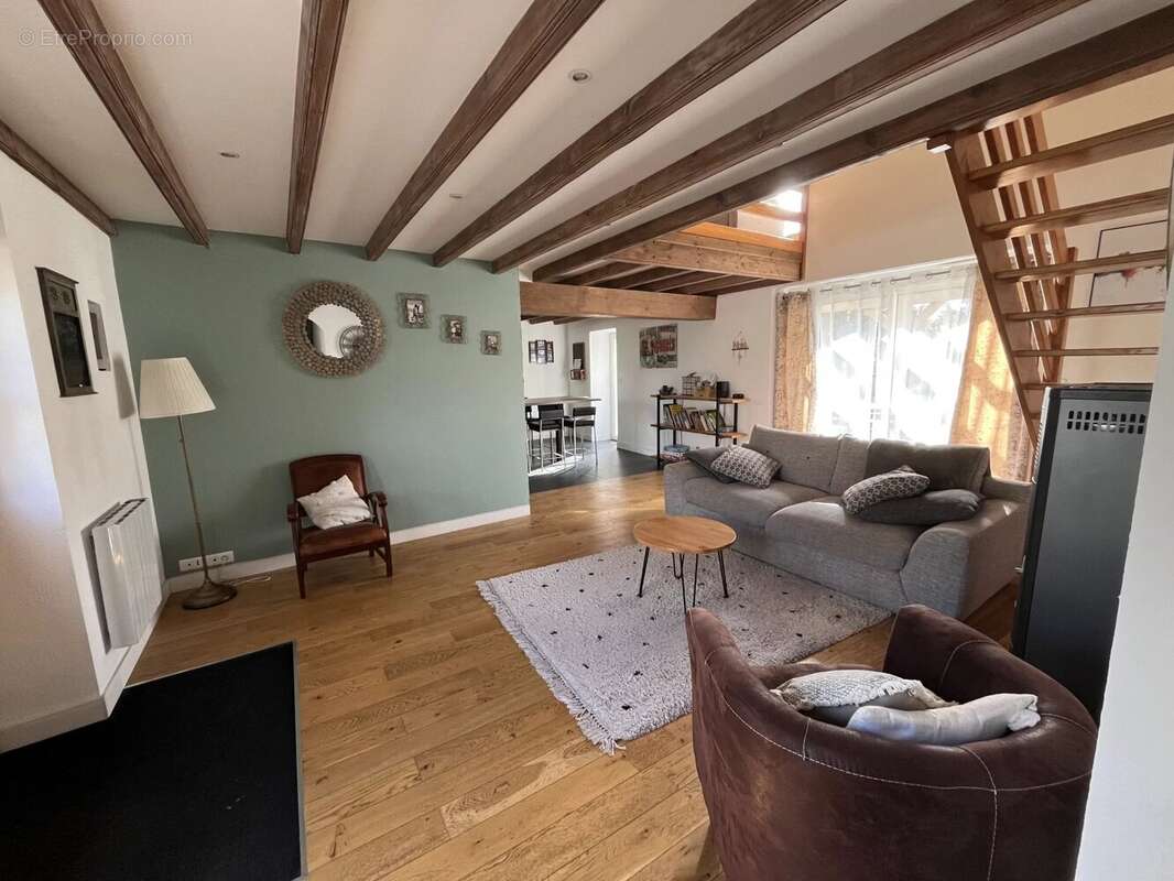 Maison à MONTBERT