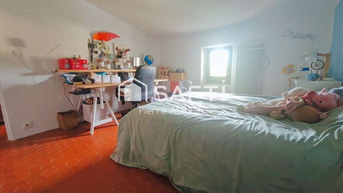 Photo 2 - Maison à LA BASTIDE-DES-JOURDANS