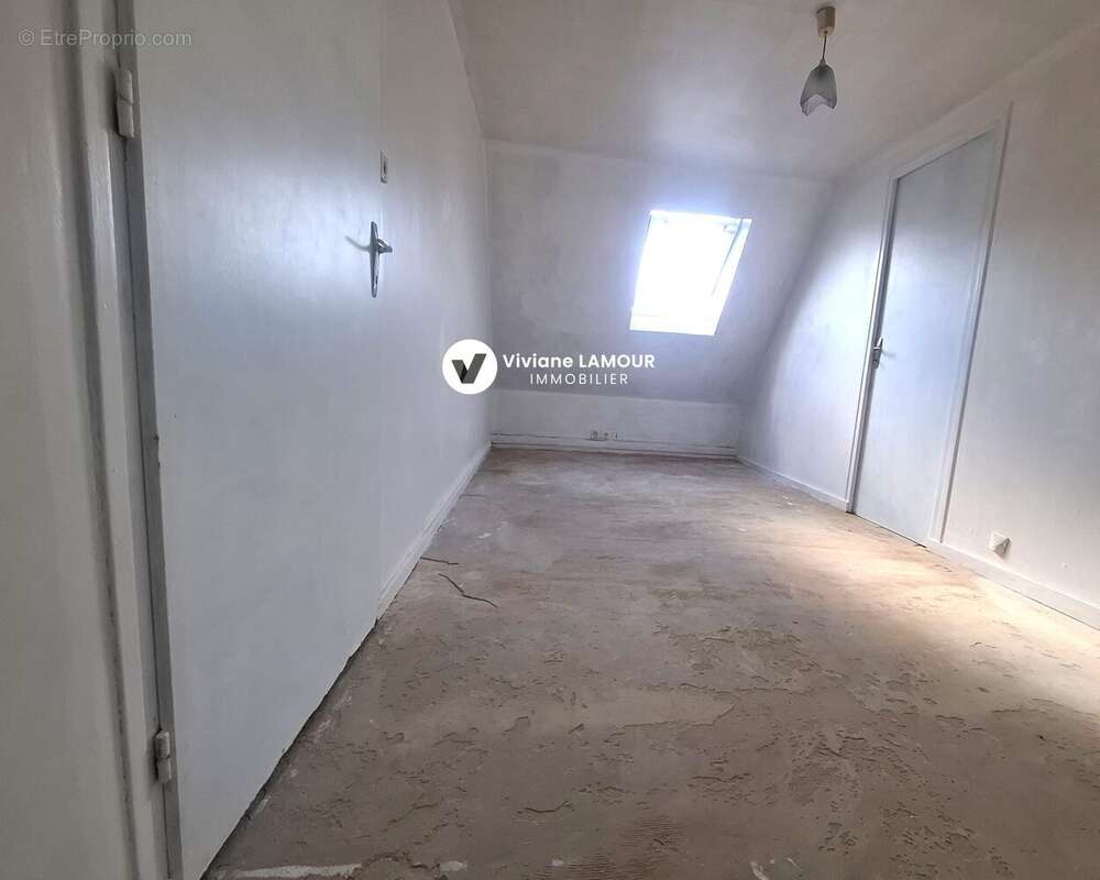 Maison à FORGES-LA-FORET