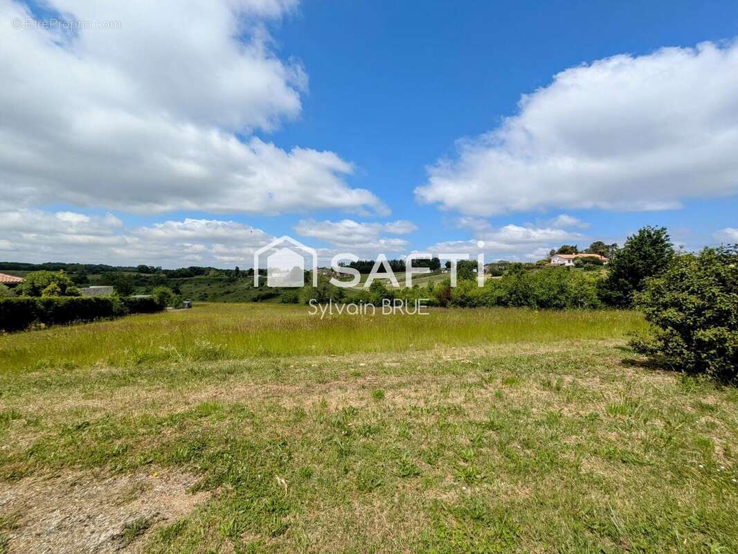 Photo 4 - Terrain à L'HONOR-DE-COS