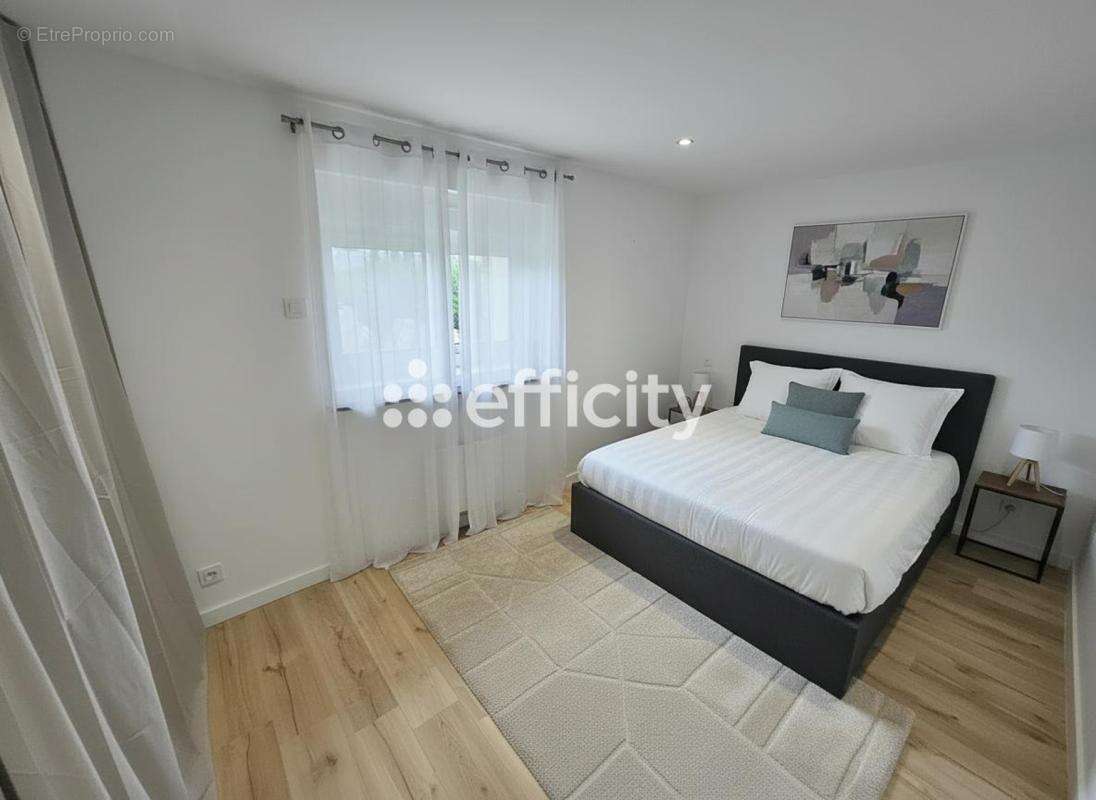 Maison à SAINT-VINCENT-DES-LANDES