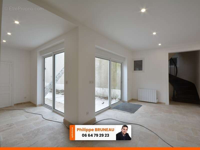 Maison à IVRY-LA-BATAILLE