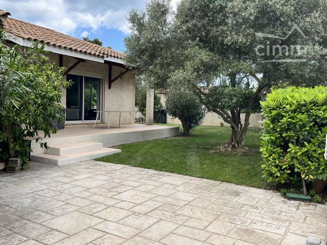 Maison à SERIGNAN
