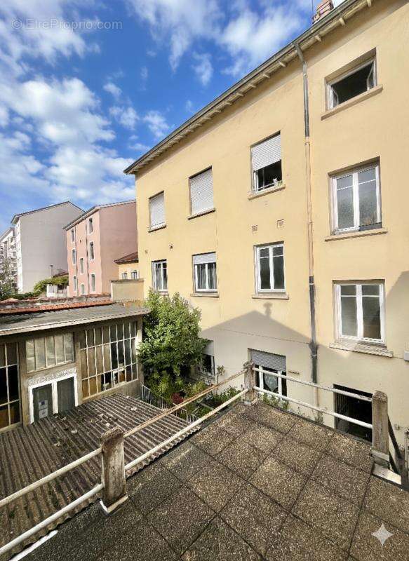 Appartement à LYON-3E