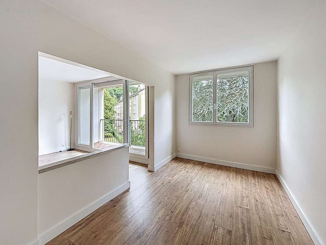 Séjour - Appartement à BUC