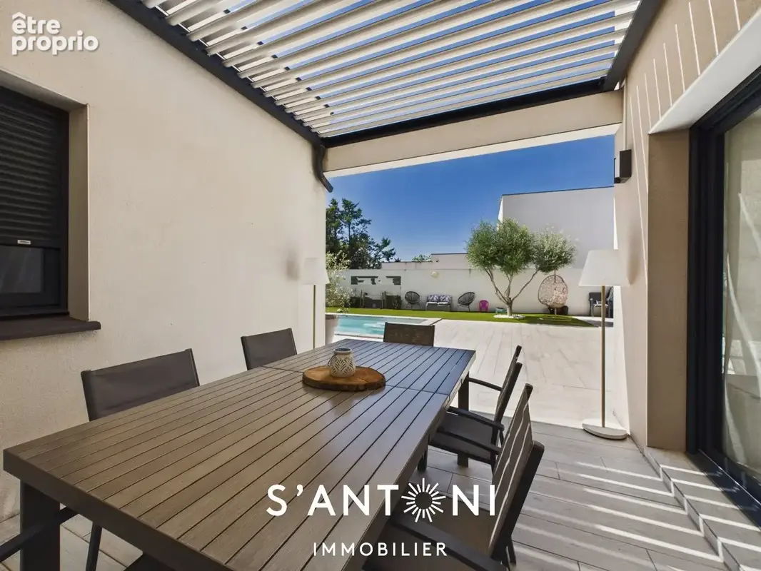 ADISSAN  Villa contemporaine T5 avec piscine - photo 2