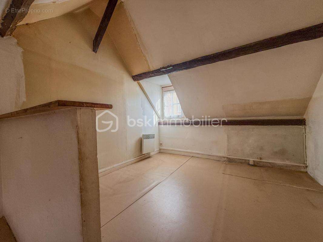 Maison à LE BREUIL-EN-AUGE