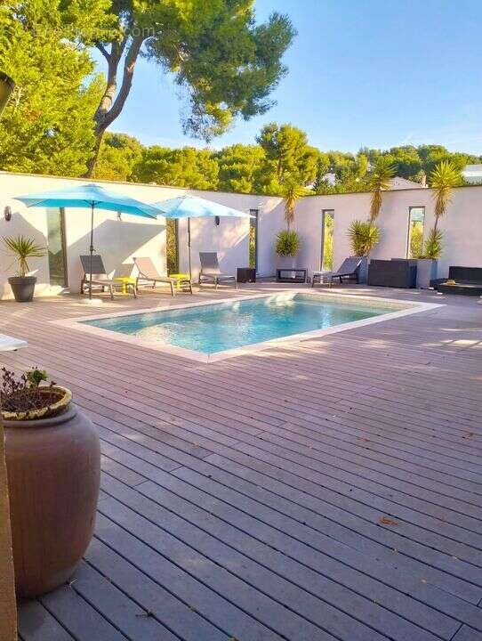 Maison à CARRY-LE-ROUET