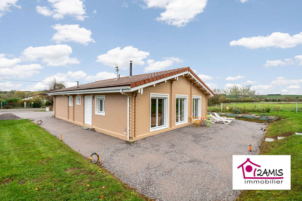 Maison à TANTONVILLE