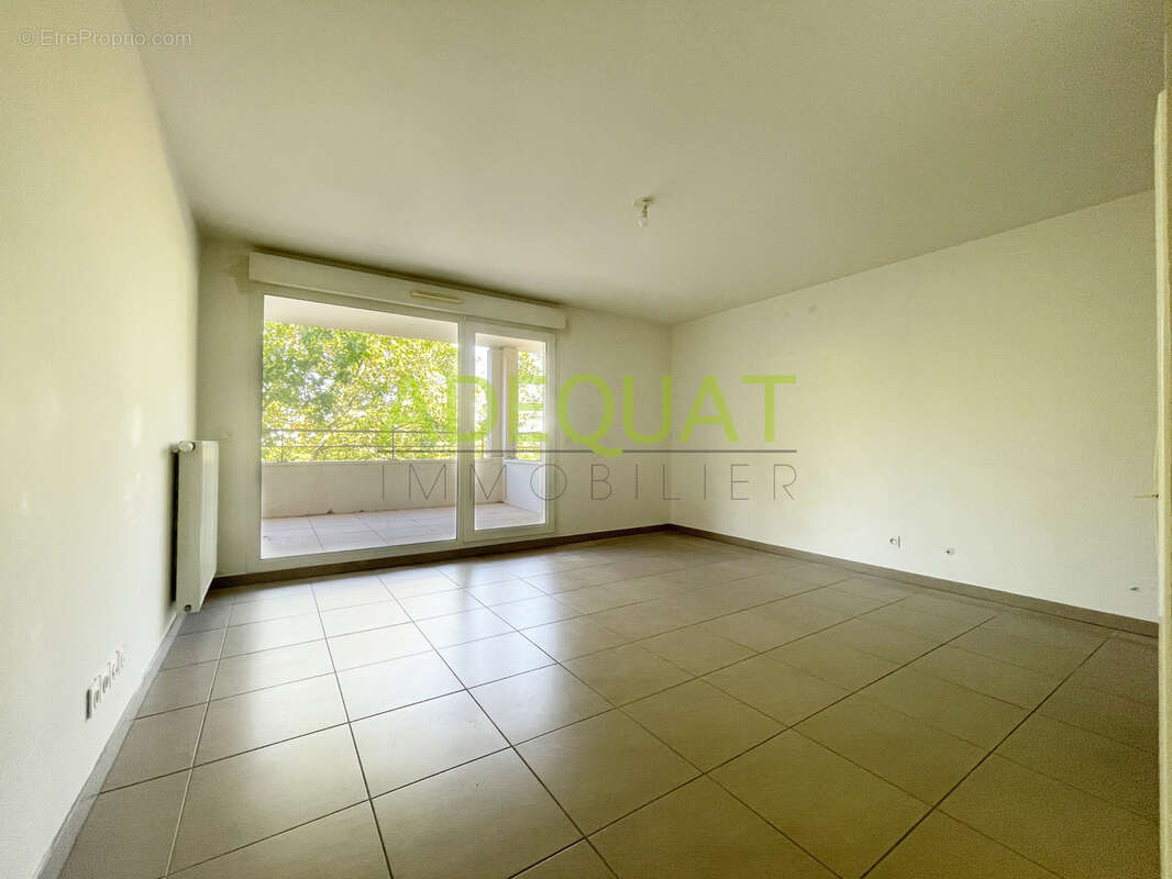 Appartement à VENISSIEUX