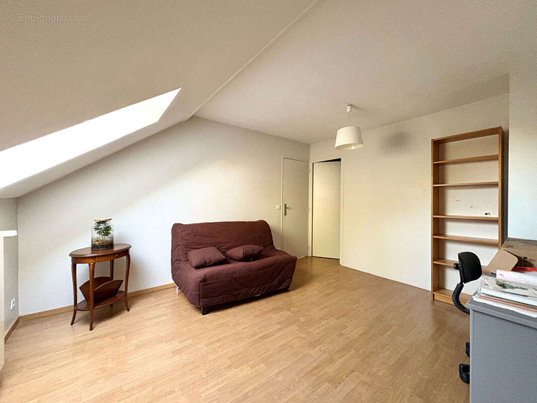 Maison à SAINT-CYR-L'ECOLE