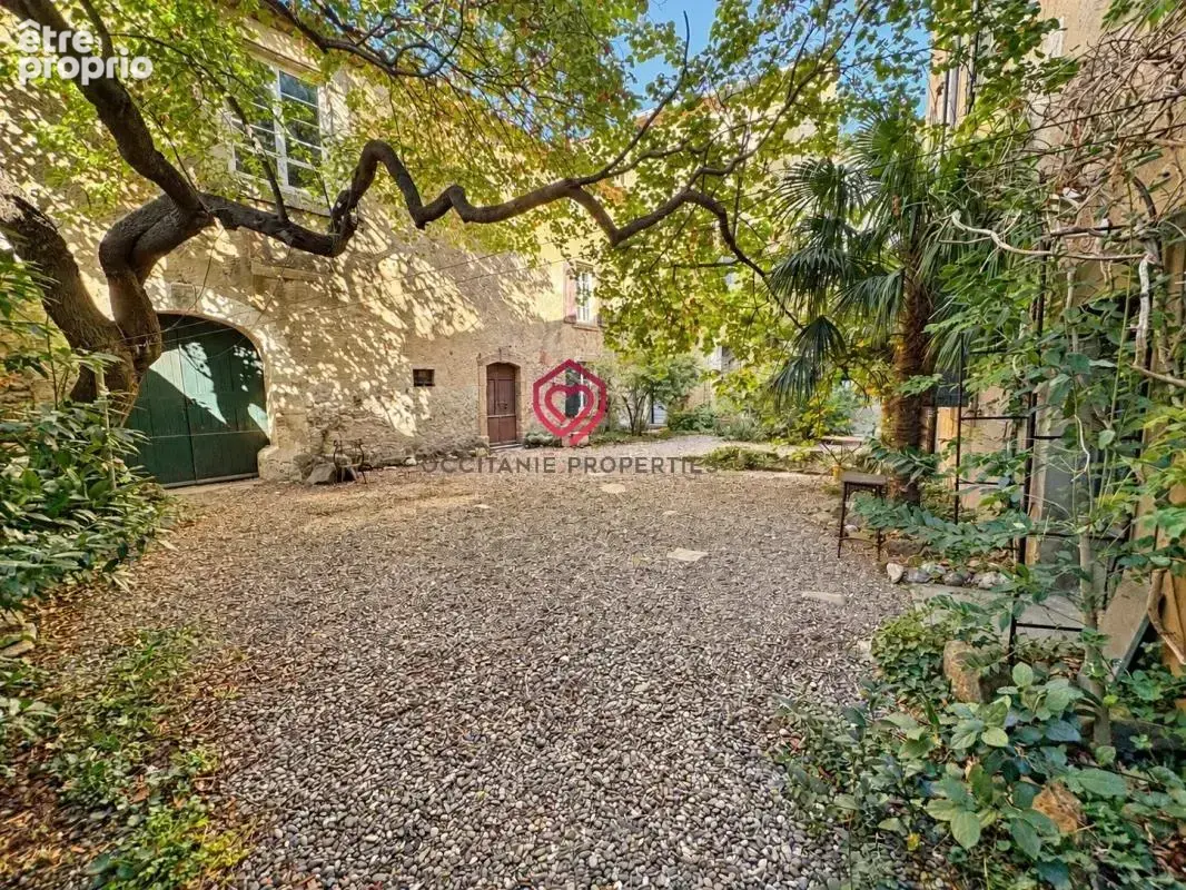 Maison de maître historique avec dépendances - photo 2
