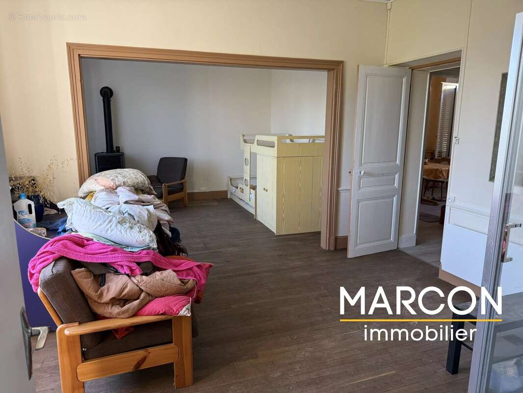 Maison à BENEVENT-L'ABBAYE