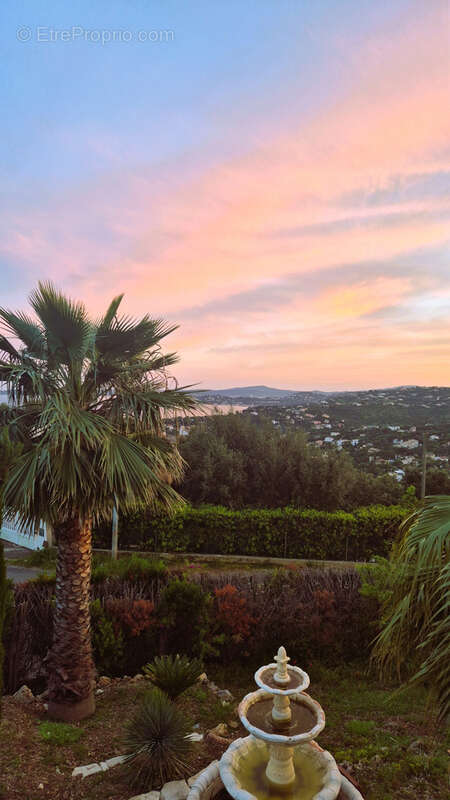 Villa avec piscine et vue sur le Golfe de Saint-Tropez ! - photo 16