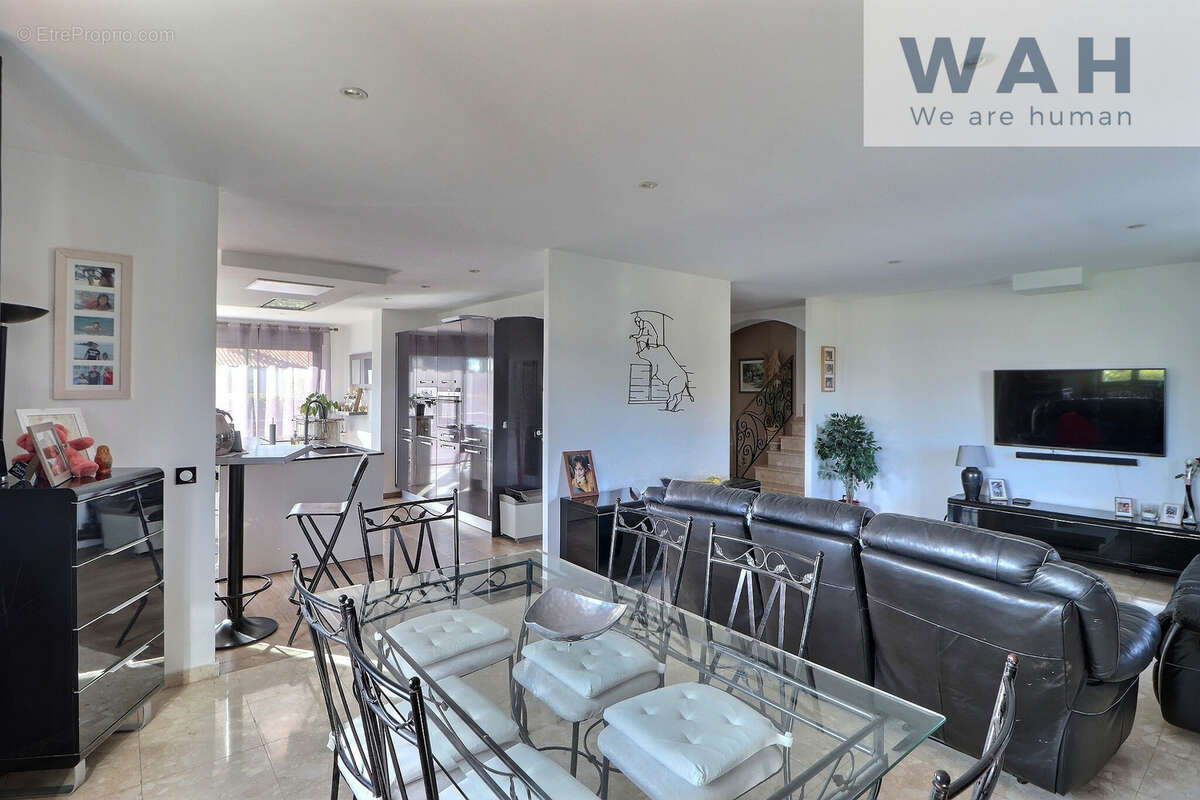 A vendre maison 5 pieces 130 m2 et appartement 2 pieces 68 m2 avec jardin et garage - photo 6