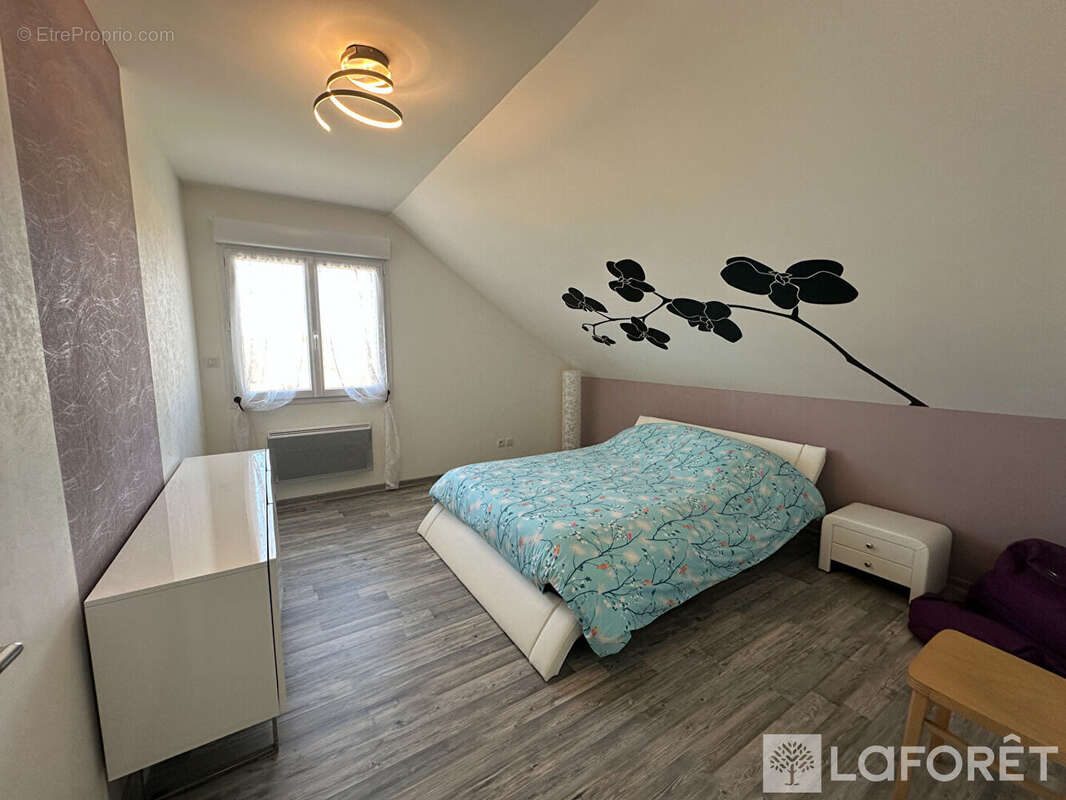 Appartement à GRANGES-NARBOZ