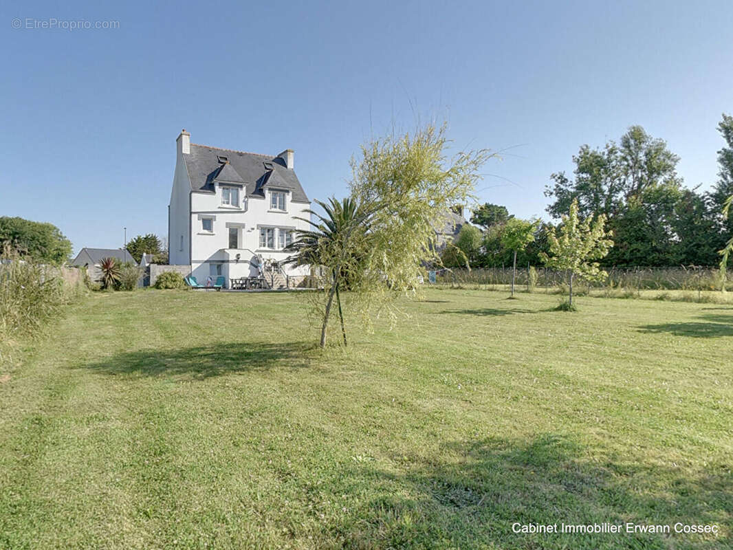 Maison à PENMARCH