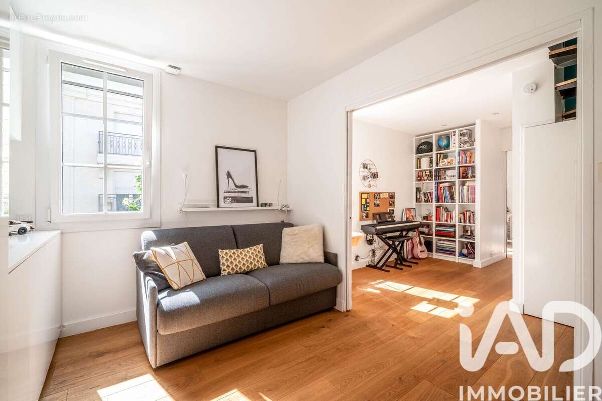Photo 6 - Appartement à LA GARENNE-COLOMBES