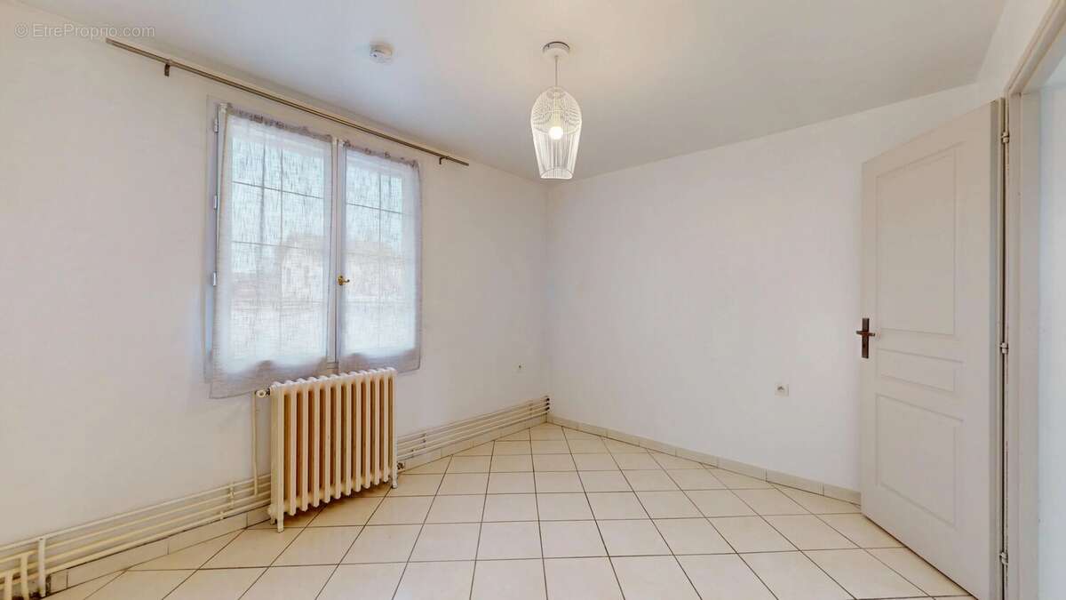 Appartement à CHELLES