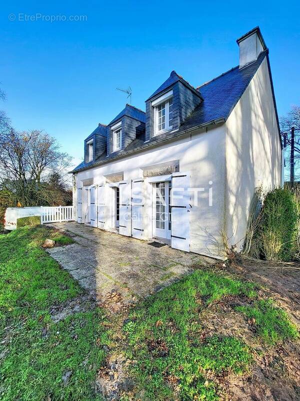 Photo 1 - Maison à PLEUGRIFFET
