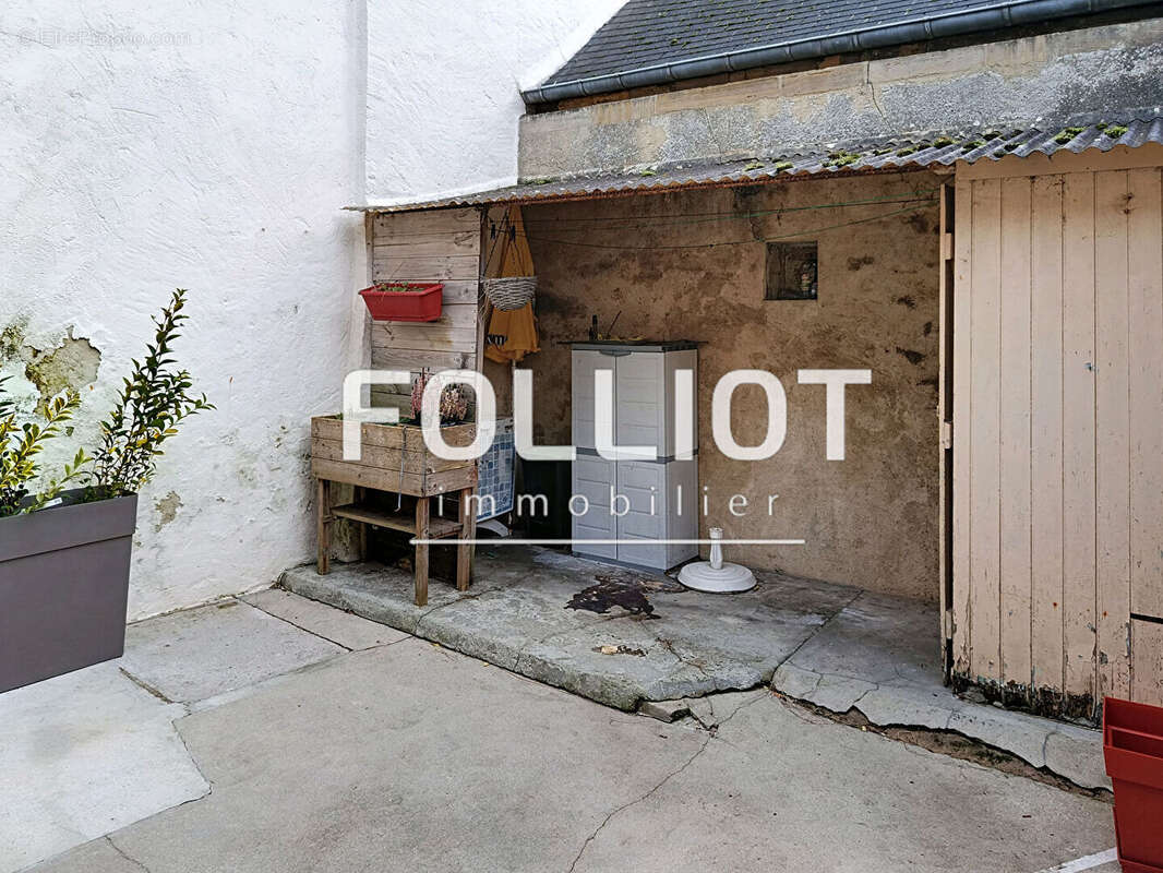 Maison à COURSEULLES-SUR-MER