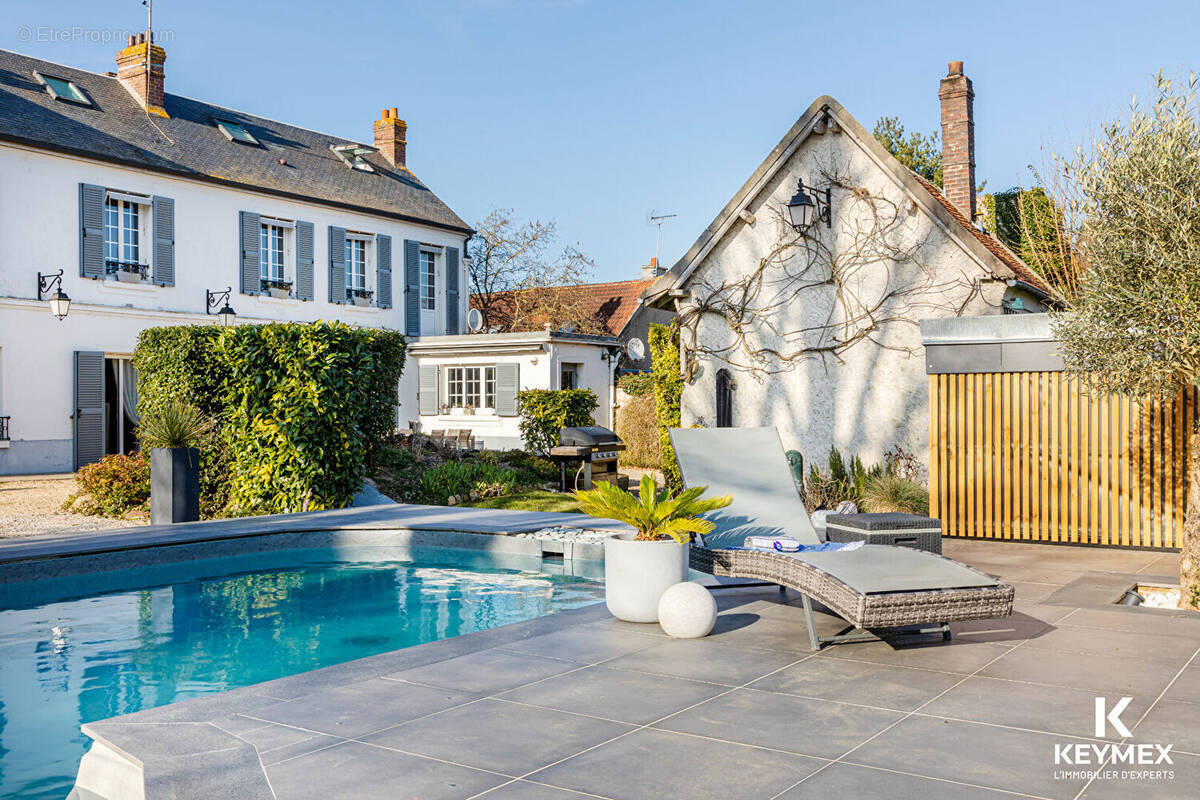 Maison à RONQUEROLLES