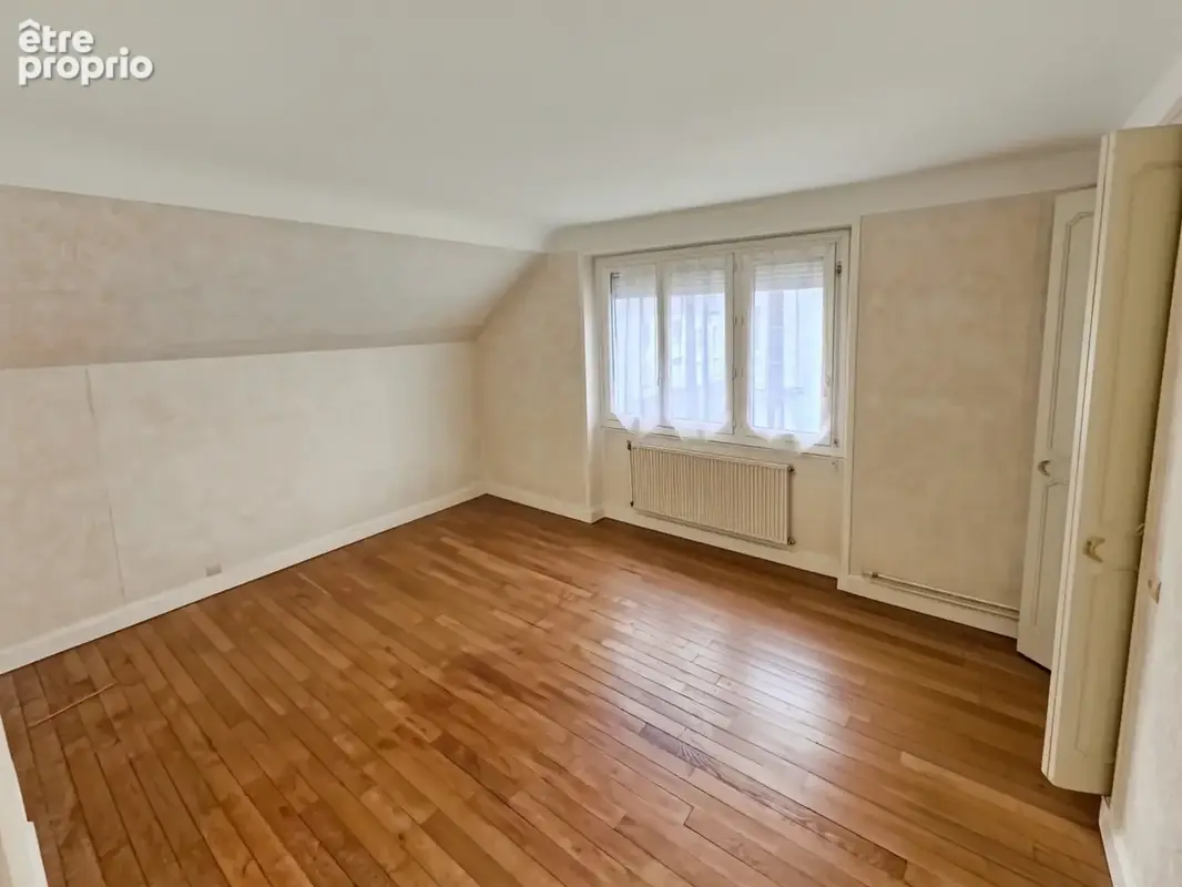 SAINT-NAZAIRE Centre/Plage — Maison Familiale - 155 m² ou Colocation 5-6 Chambres - Garage - Atelier — Jardin Clos - photo 5