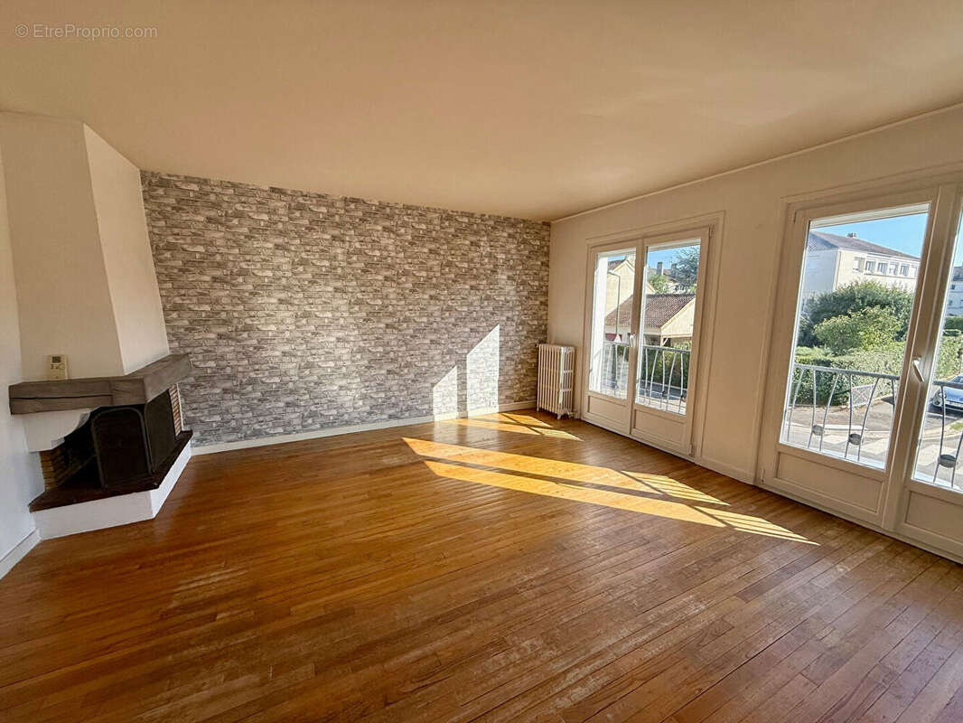 Maison à VILLEPREUX