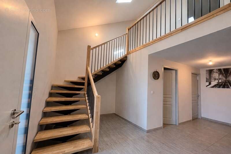 Prix à la baisse pour cette maison 4 pièces – 107 m² – Terrain 2034 m² – Vue Pyrénées – Saint-Germé - photo 12
