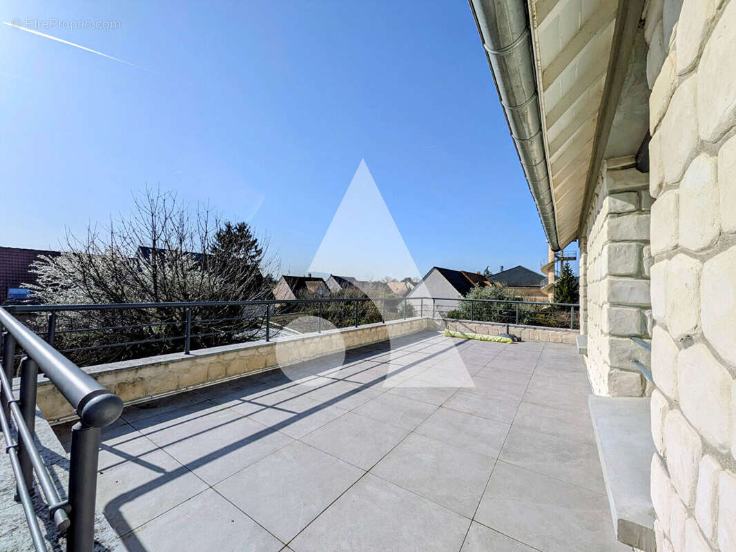 Maison à CORMEILLES-EN-PARISIS