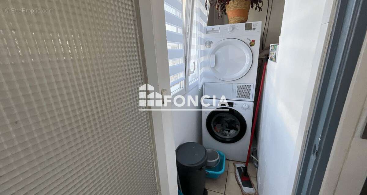 Appartement à CHILLY-MAZARIN