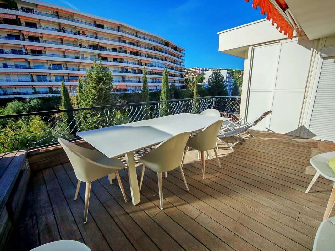 Appartement à NICE