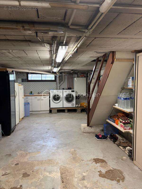 Maison à BURES-SUR-YVETTE