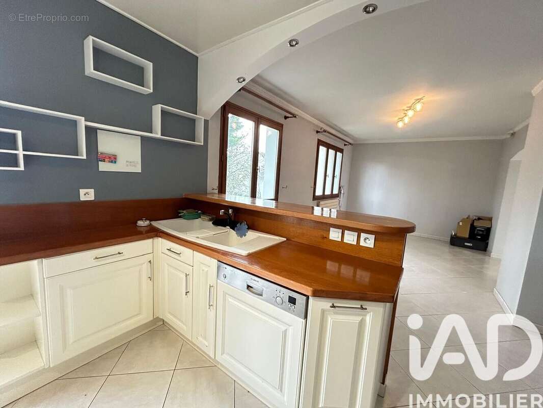 Photo 8 - Maison à BONDY