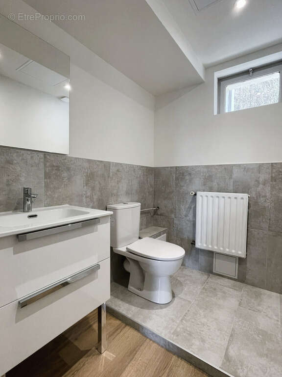 Appartement à VILLARD-BONNOT