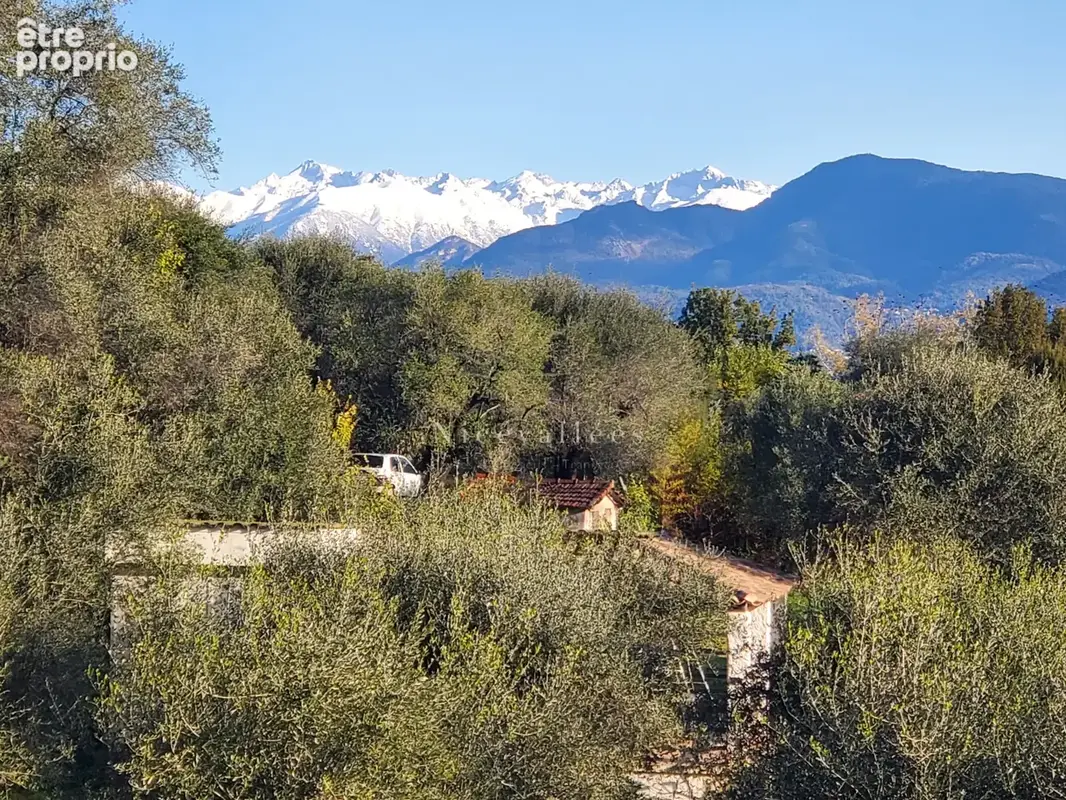 Villa 8 pièces sur 2330 m2 de terrain - photo 19