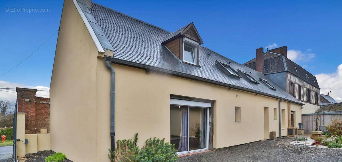 Photo 1 - Maison à HALLOY