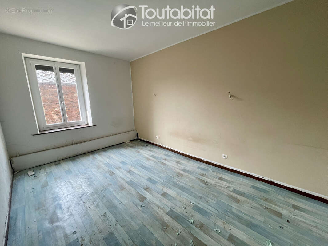 Appartement à CHARLEVILLE-MEZIERES