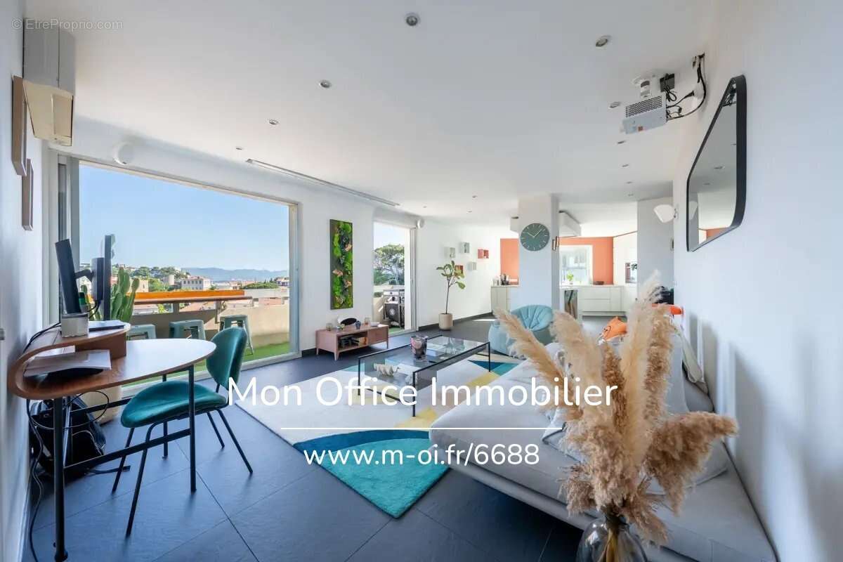 Appartement à MARSEILLE-7E