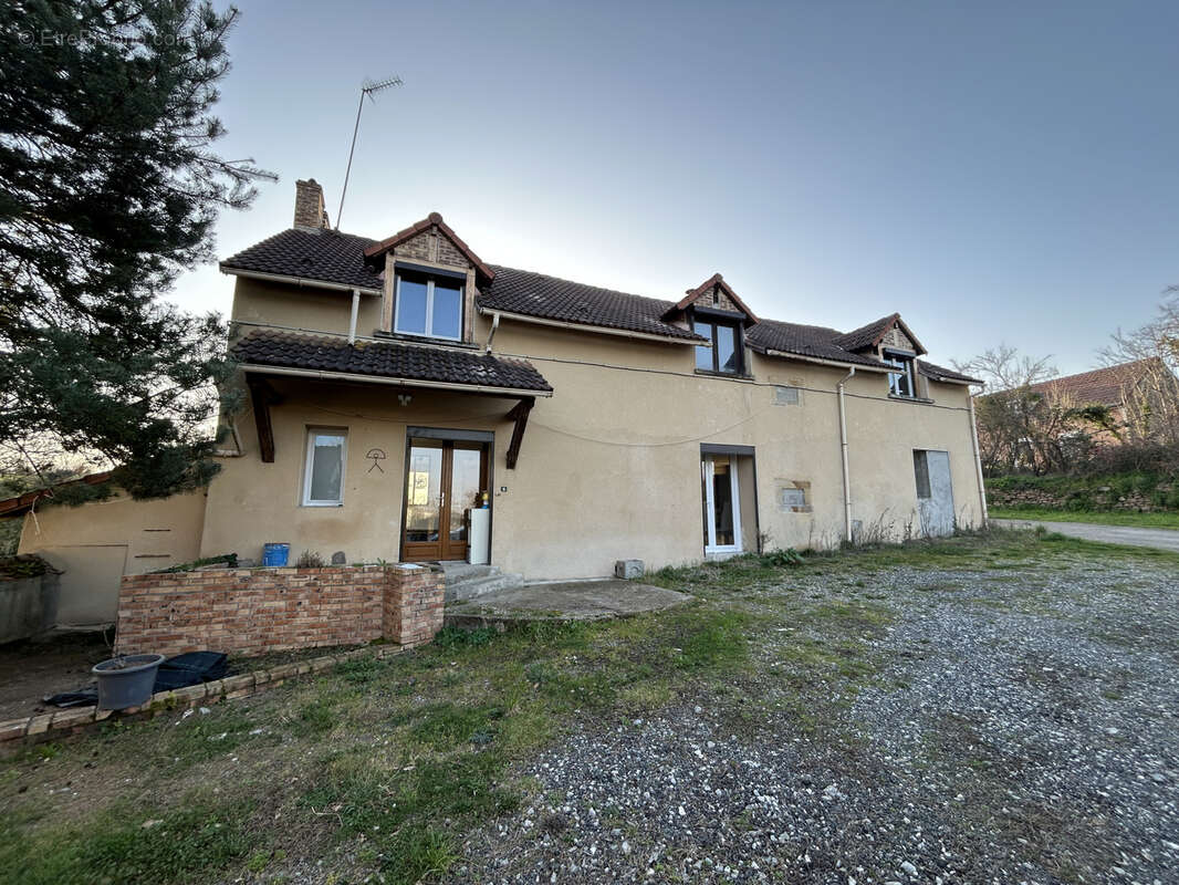Maison à MALICORNE