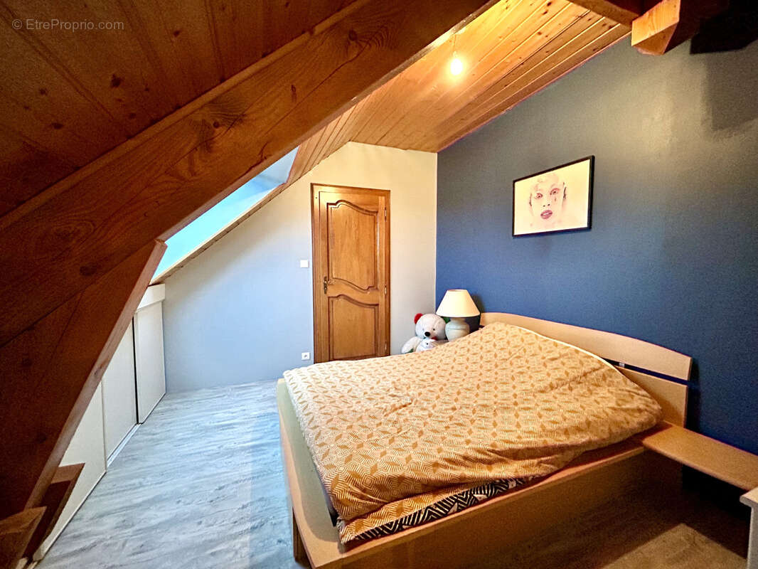 Maison à MORVILLE