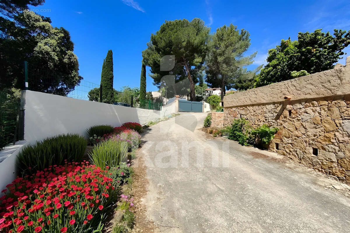 Maison à SAINT-MANDRIER-SUR-MER