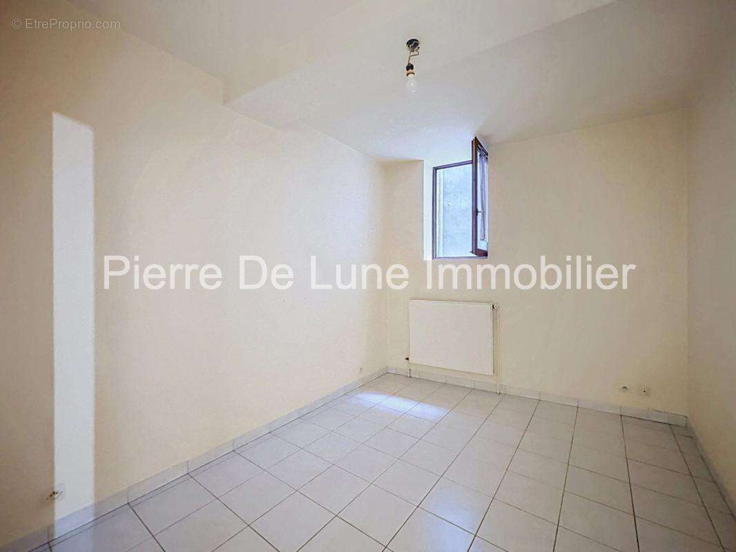 Lyon 2 – rue neuve – t3 à rénover au cœur de la presqu’île - photo 20