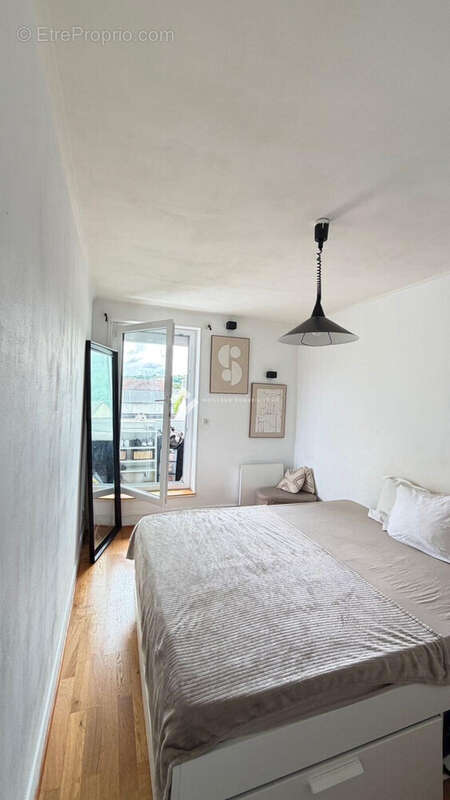 Chambre 2 - Appartement à MEAUX