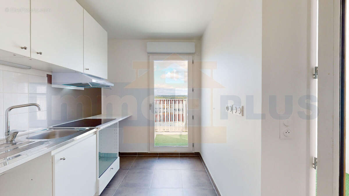 Appt Saint Cyr L'Ecole 2 pièces 40.90 m2 + 1 parking couvert - photo 6