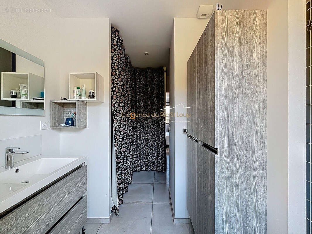 Maison à SAINT-MARTIN-DE-LONDRES